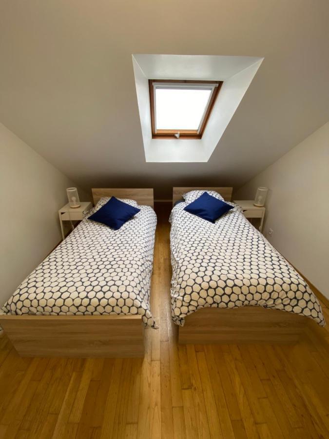 Appartement Hyper Centre Cathedrale Avec Parking Gratuit Amiens Exteriör bild