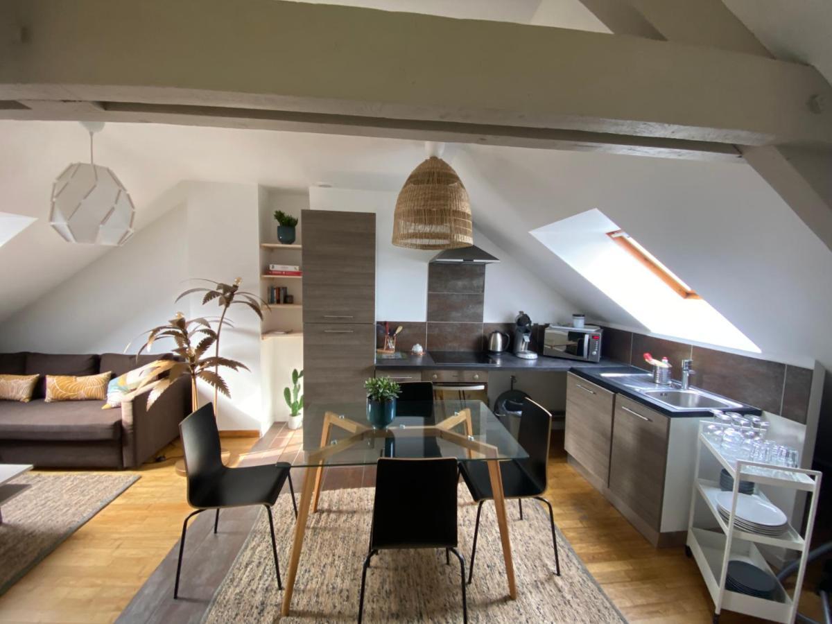 Appartement Hyper Centre Cathedrale Avec Parking Gratuit Amiens Exteriör bild
